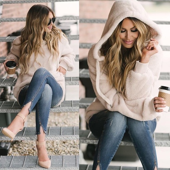 sarrah Tops - Last S/M! New Ultra Cozy Pullover Hoodie w Pockets